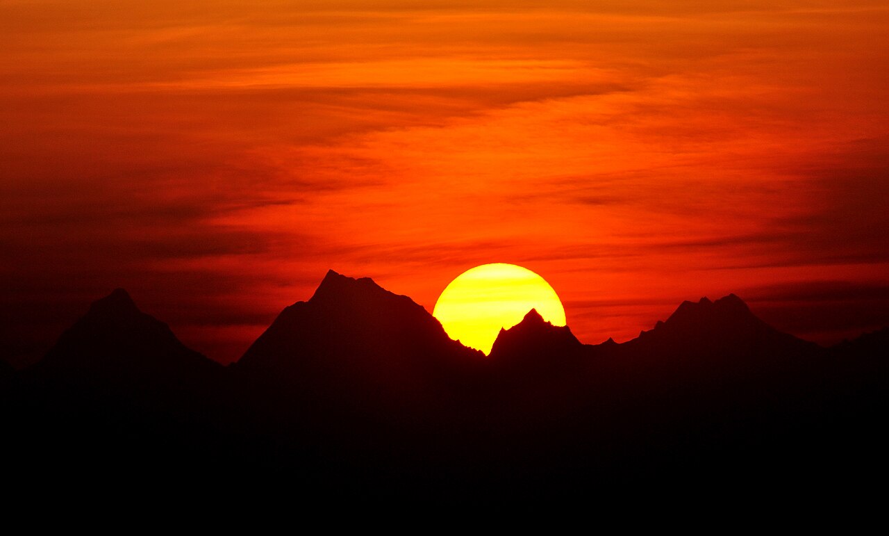 Kausani Tour